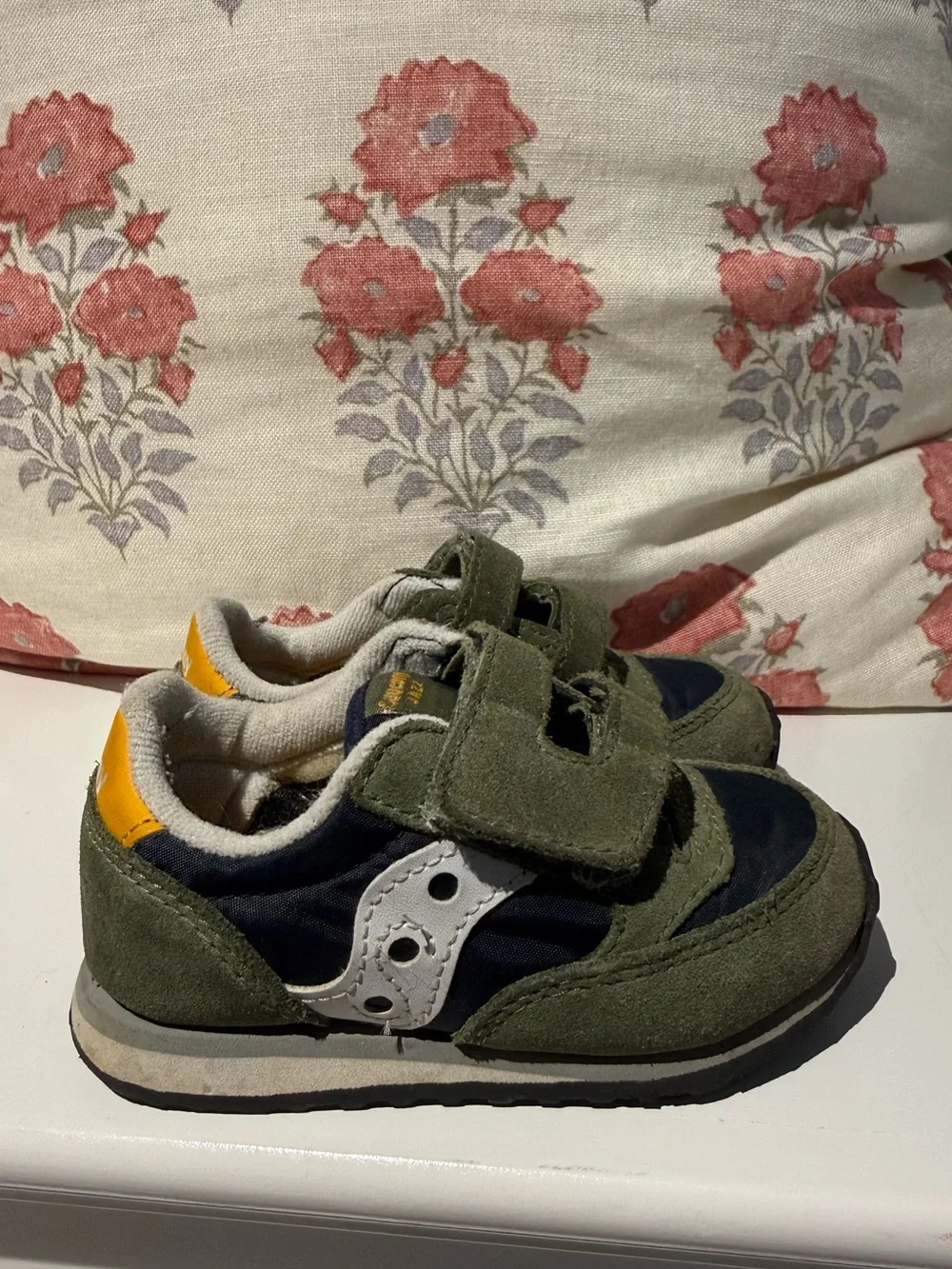 Saucony Toddler Jazz Green & Navy Velcro Sneakers